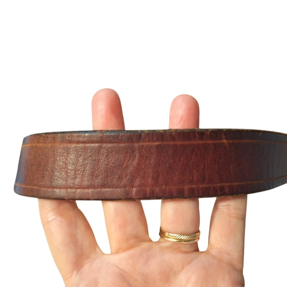 Men's Brown Leather Belt 55 inches in length Nice Quality Classic Design